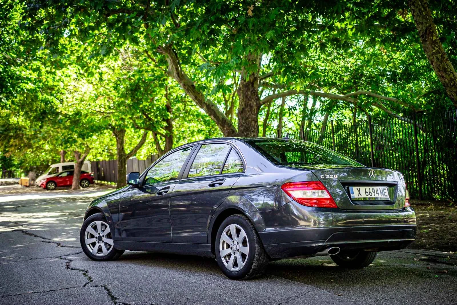 Mercedes-Benz C 220  - изображение 3