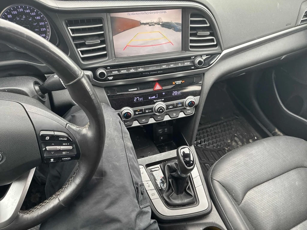 Hyundai Elantra * Ultimate * CARFAX * ��� ������������ ������ | Mobile.bg � ����������� 9