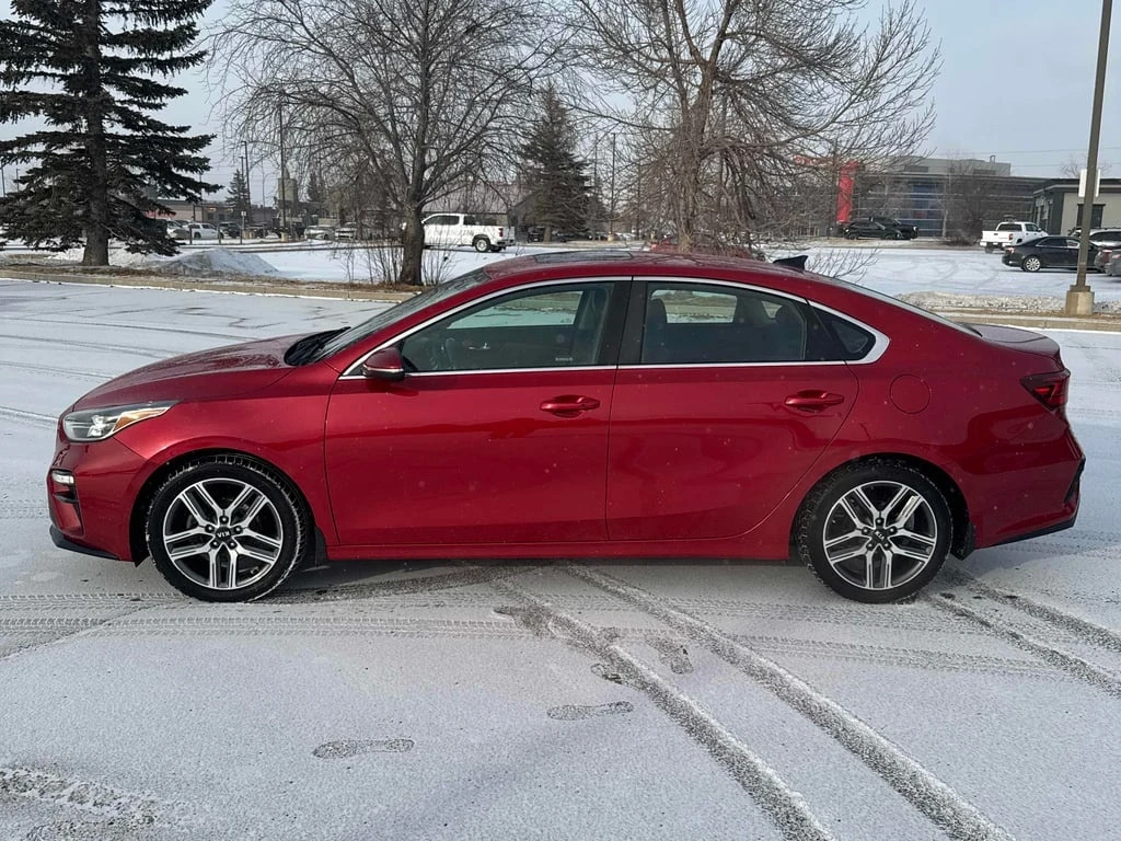 Kia Forte * EX+ IVT * CARFAX * БЕЗ ПЪРВОНАЧАЛНА ВНОСКА - изображение 2