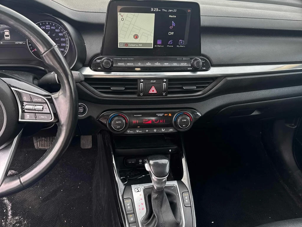 Kia Forte * EX+ IVT * CARFAX * БЕЗ ПЪРВОНАЧАЛНА ВНОСКА - изображение 9