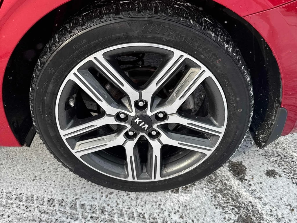 Kia Forte * EX+ IVT * CARFAX * БЕЗ ПЪРВОНАЧАЛНА ВНОСКА - изображение 10