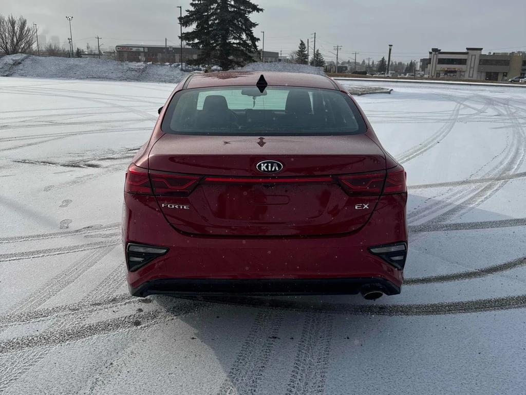 Kia Forte * EX+ IVT * CARFAX * ��� ������������ ������ | Mobile.bg � ����������� 17