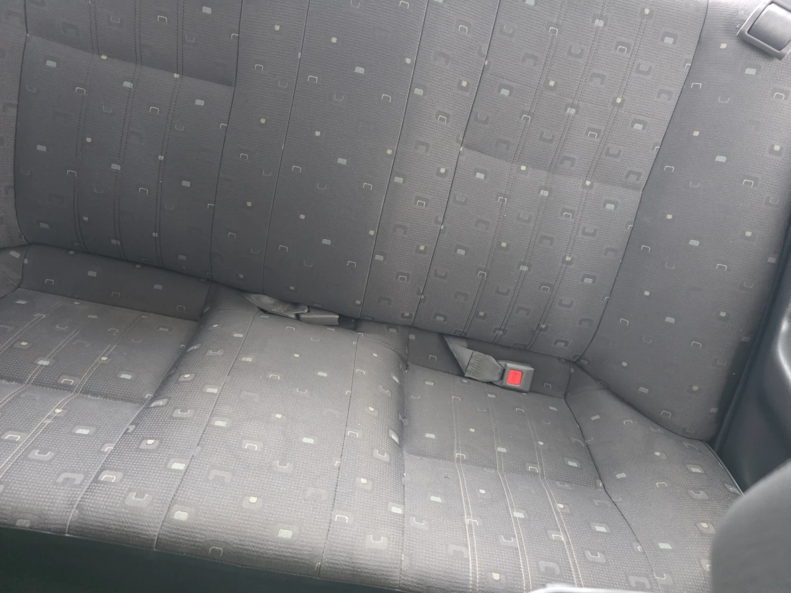 Toyota Corolla Седан, снимка 5 - Автомобили и джипове - 53277392