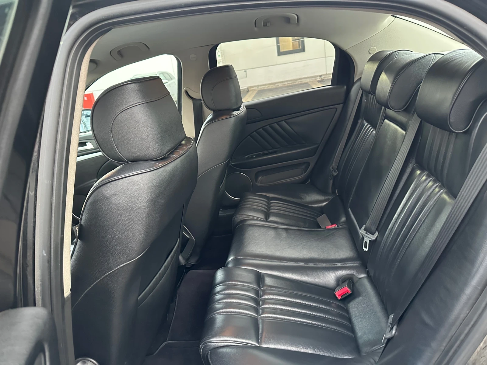 Alfa Romeo 159 1.9 JTD, снимка 12 - Автомобили и джипове - 53814276