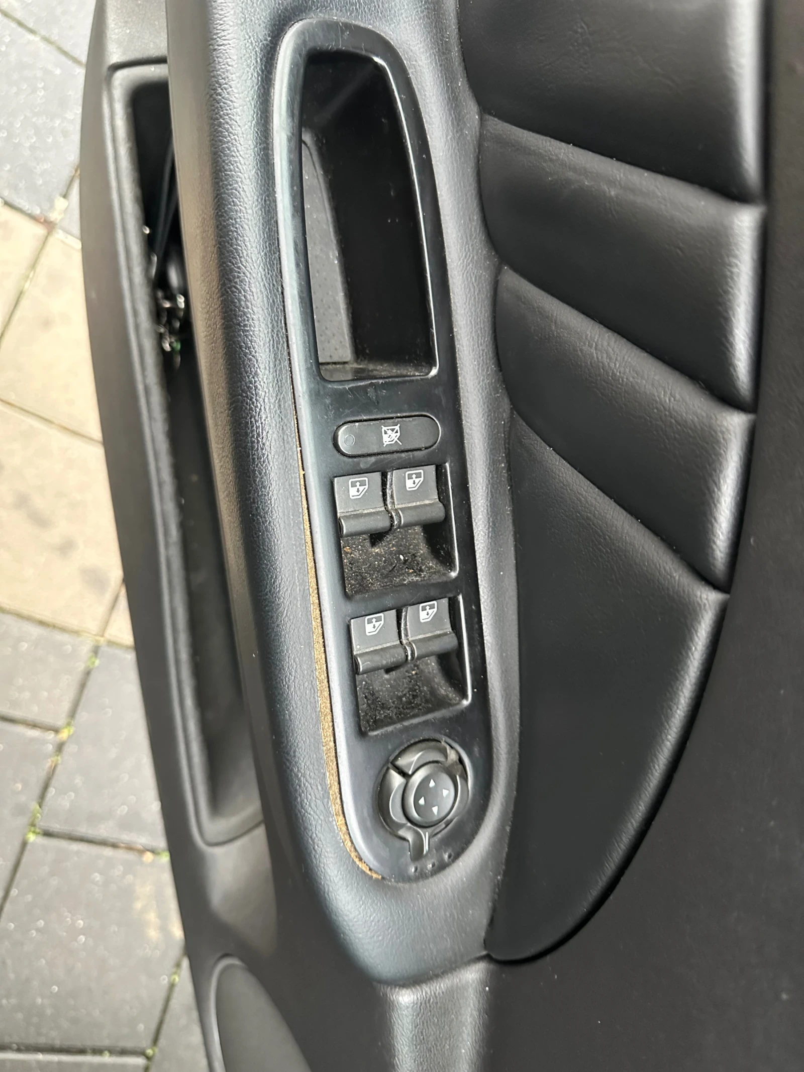 Alfa Romeo 159 1.9 JTD, снимка 14 - Автомобили и джипове - 53814276