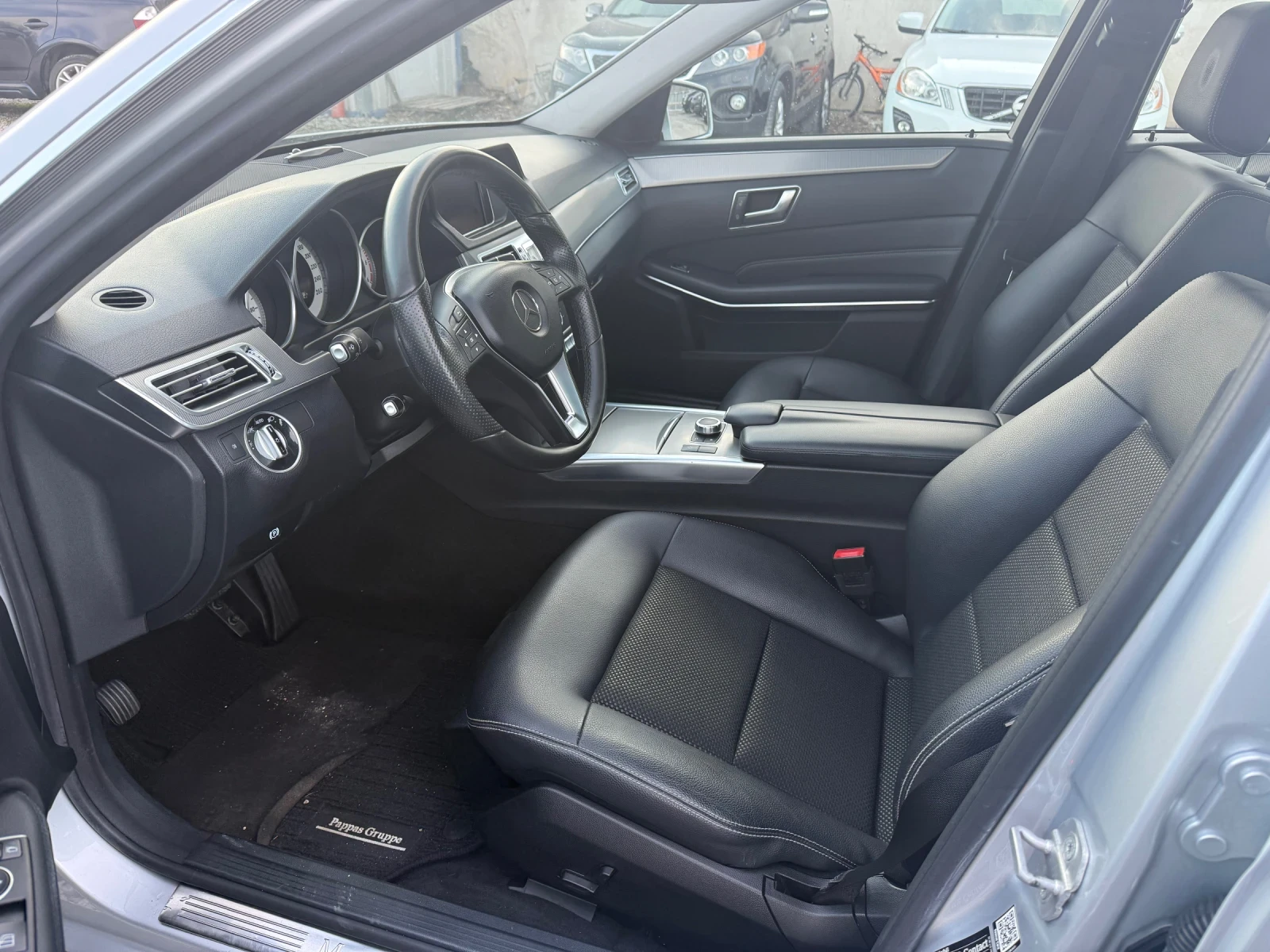 Mercedes-Benz E 220 CDI 4Matic, снимка 11 - Автомобили и джипове - 53923887