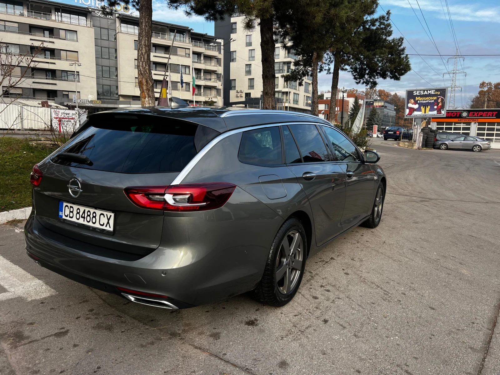 Opel Insignia Sport Touer 4x4, снимка 5 - Автомобили и джипове - 54074780