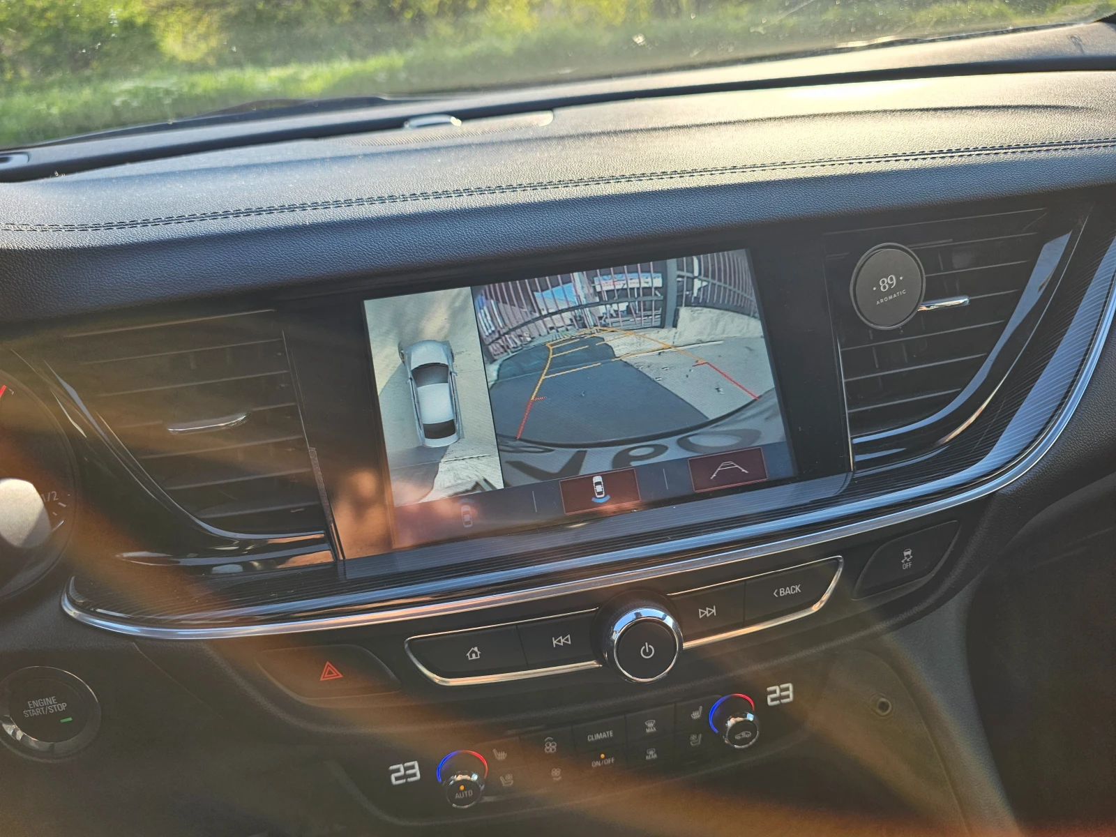 Opel Insignia Exclusive, снимка 10 - Автомобили и джипове - 54115824