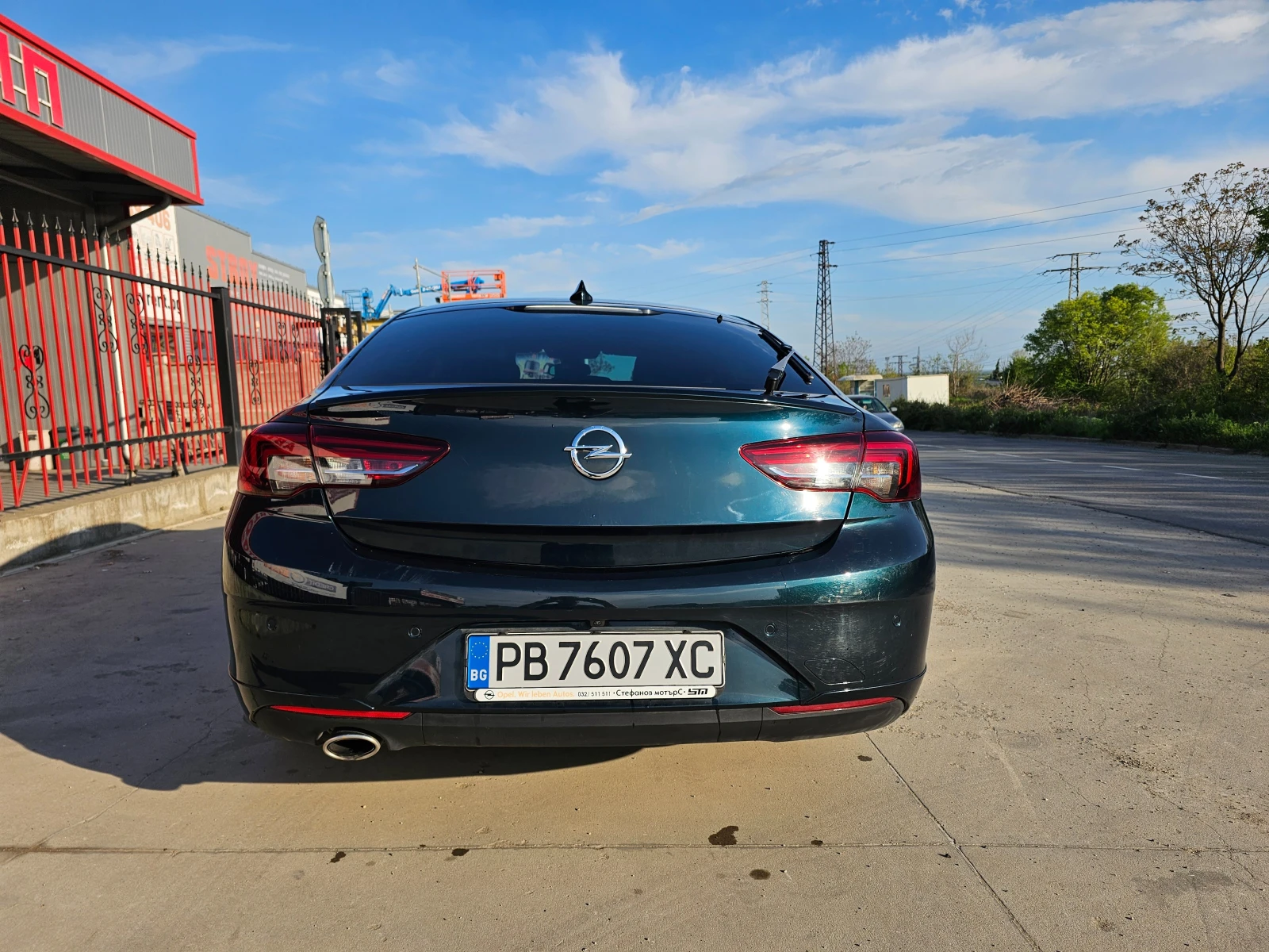Opel Insignia Exclusive, снимка 6 - Автомобили и джипове - 54115824