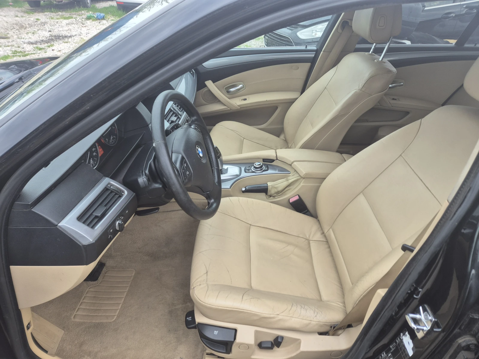 BMW 520, снимка 10 - Автомобили и джипове - 54168579