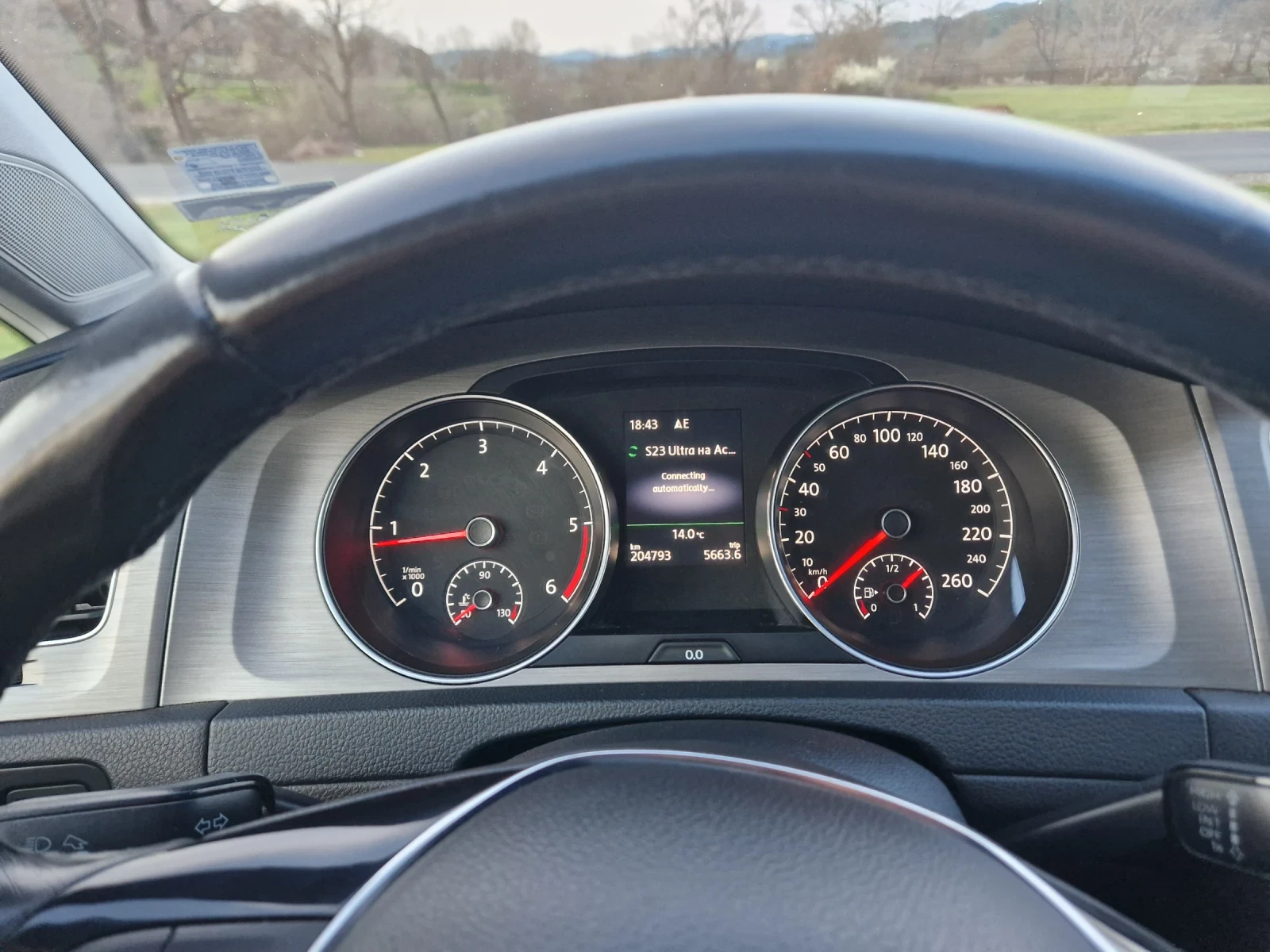 VW Golf BlueTDI, снимка 4 - Автомобили и джипове - 54236868