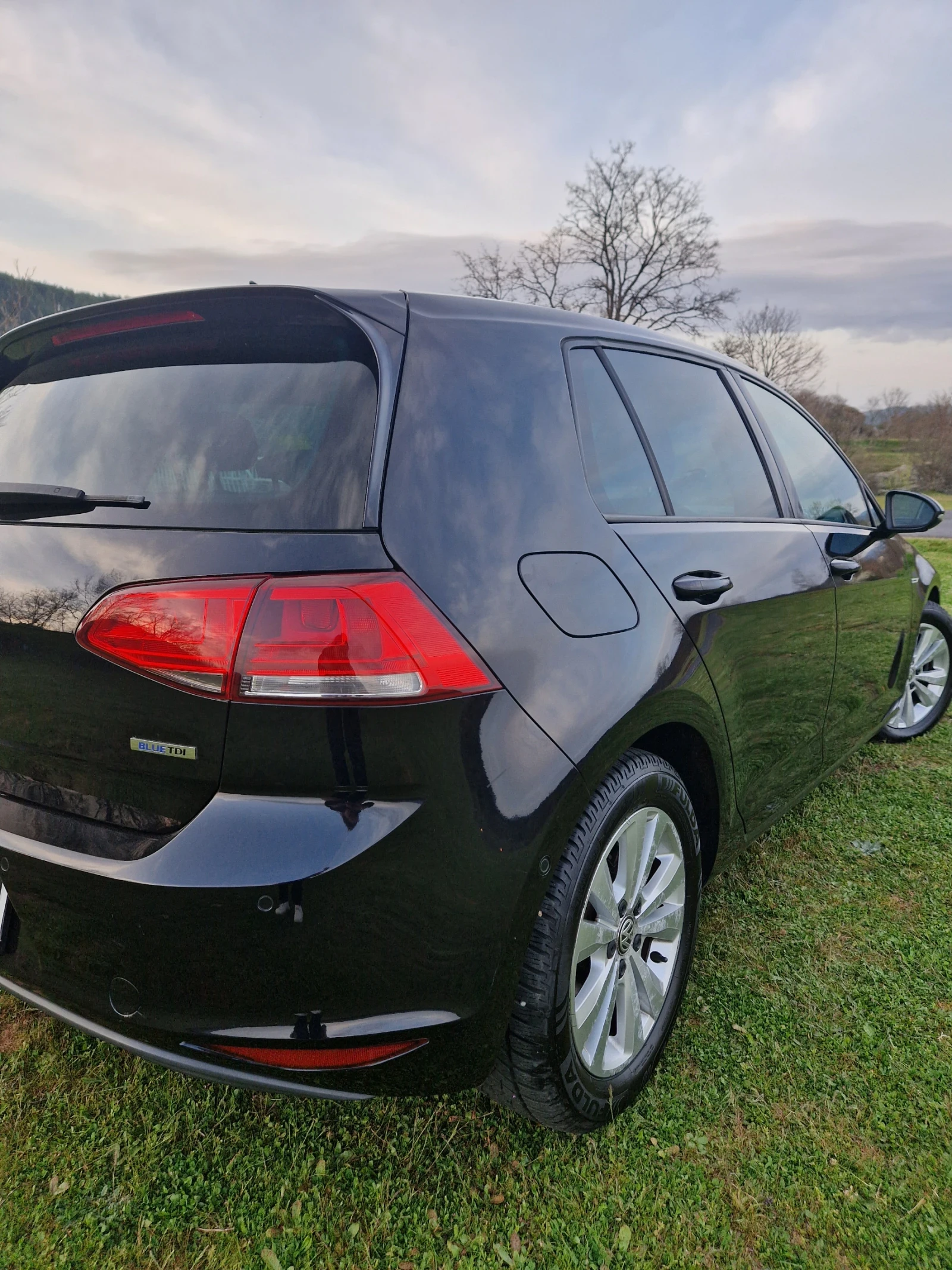 VW Golf BlueTDI, снимка 3 - Автомобили и джипове - 54236868