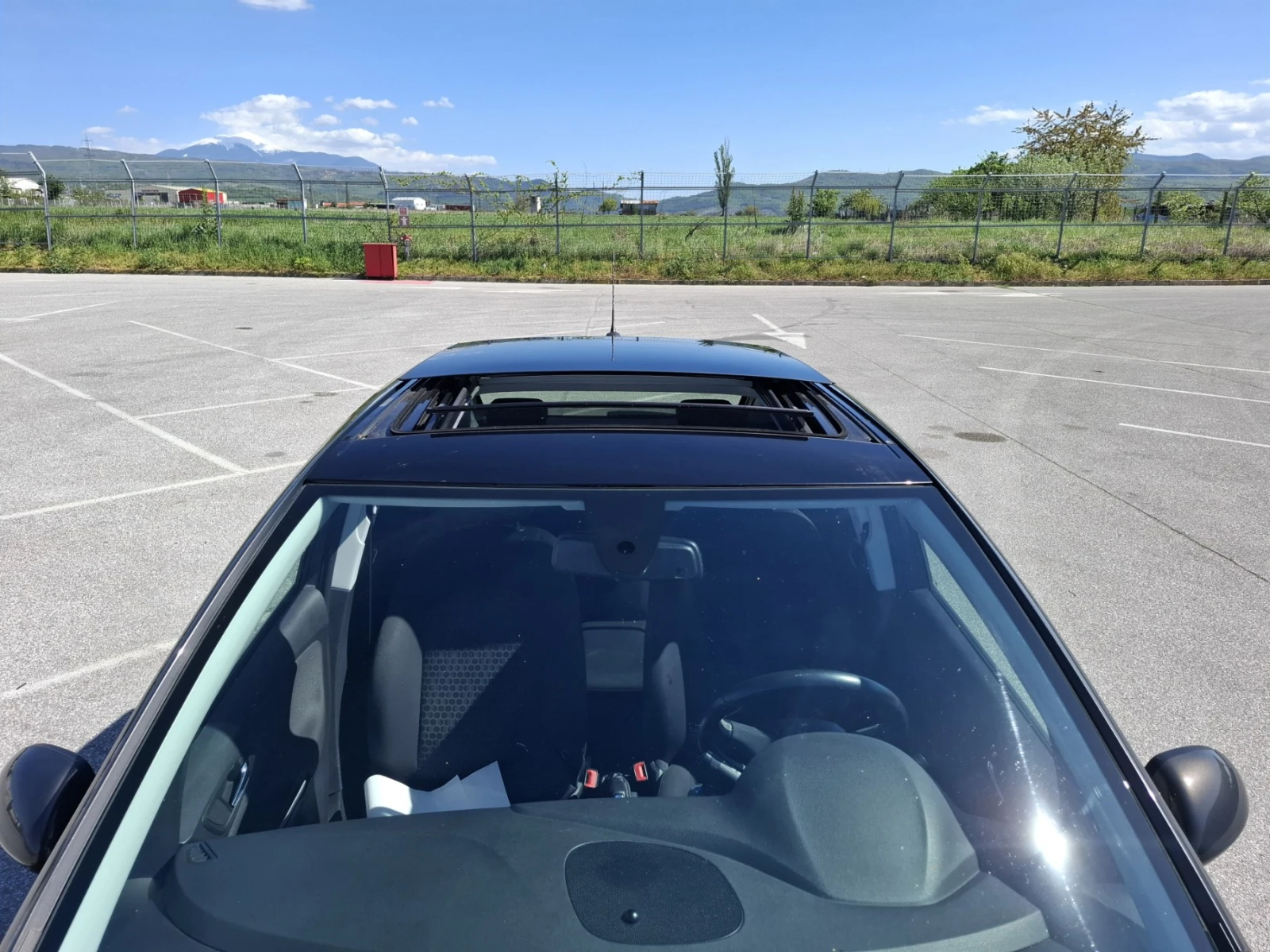 Opel Corsa 1.4 * PANORAMA* LPG* NAVI* EURO6, снимка 15 - Автомобили и джипове - 54334633