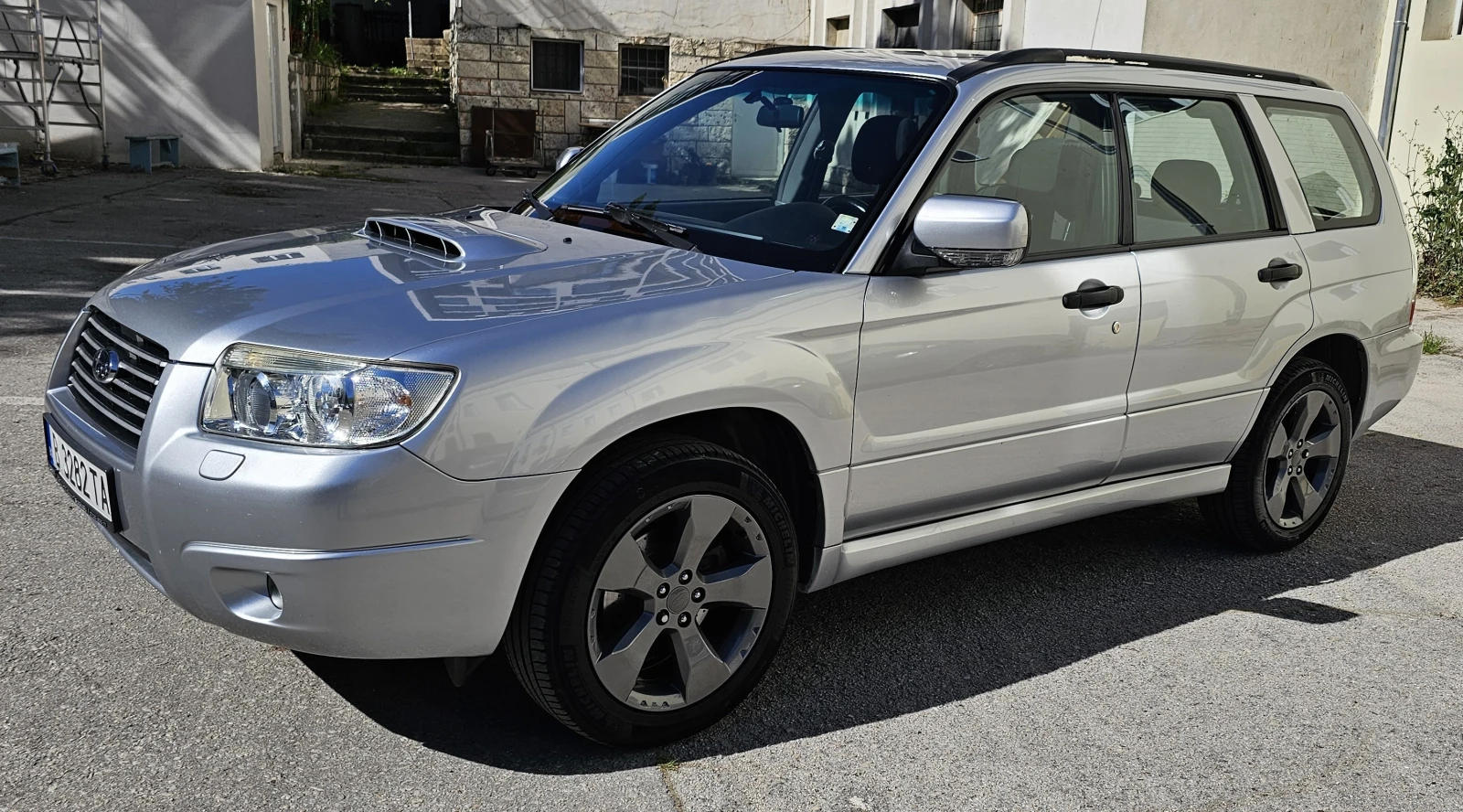 Subaru Forester 2.5XT, снимка 2 - Автомобили и джипове - 54687757