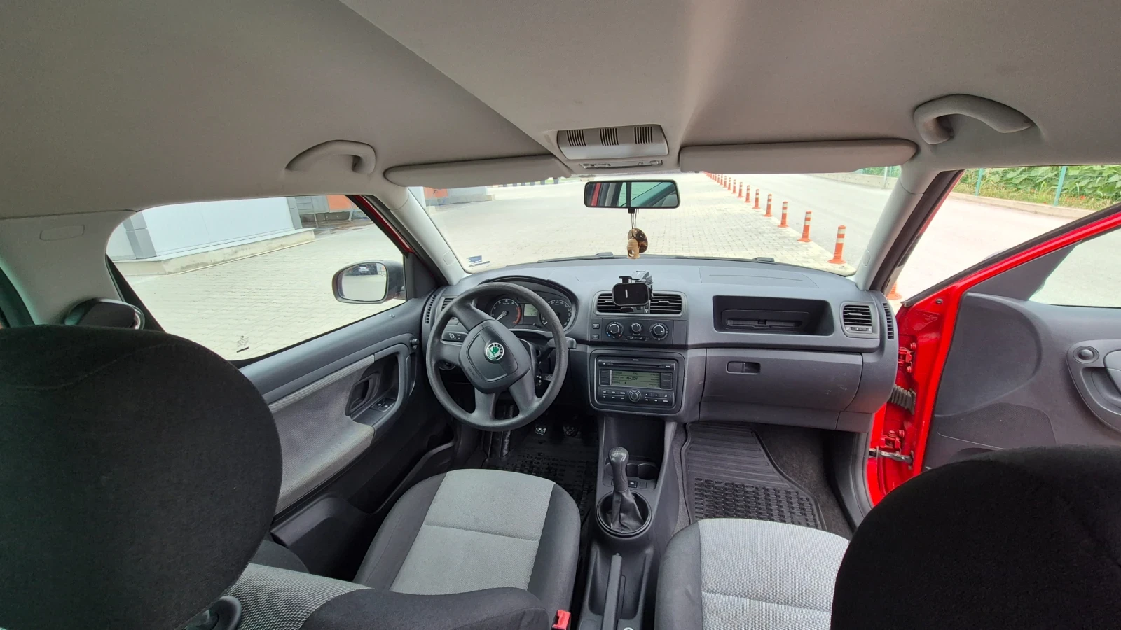 Skoda Roomster 1.2 бензин, снимка 14 - Автомобили и джипове - 54890239