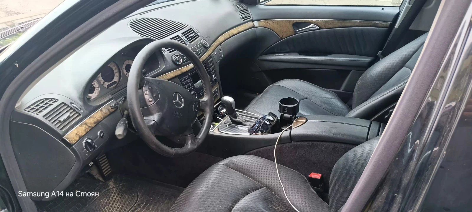 Mercedes-Benz E 270, снимка 2 - Автомобили и джипове - 54902092