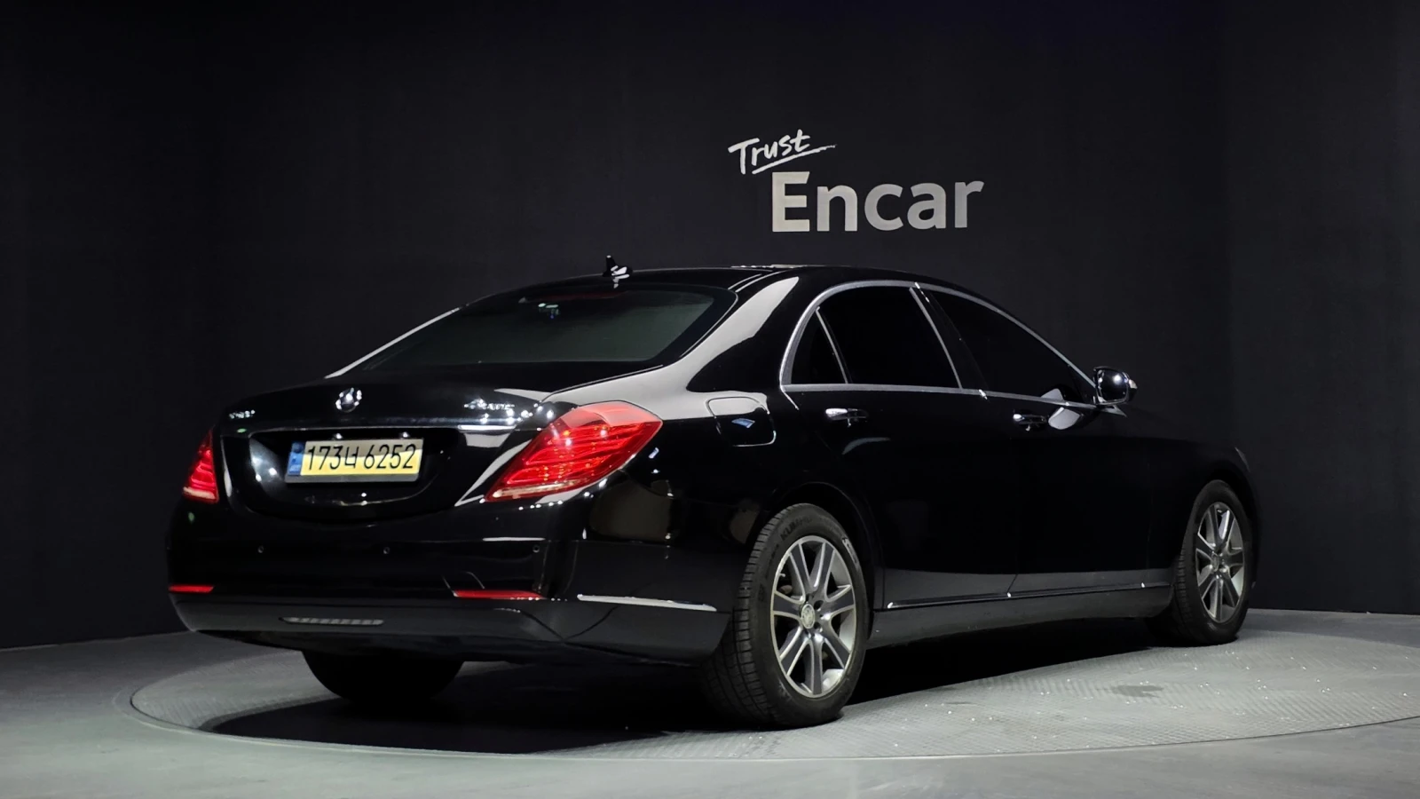 Mercedes-Benz S 350 | АВТОФИНАНСИРАНЕ | ФИКСИРАНА ЦЕНА ДО БЪЛГАРИЯ, снимка 3 - Автомобили и джипове - 55287418