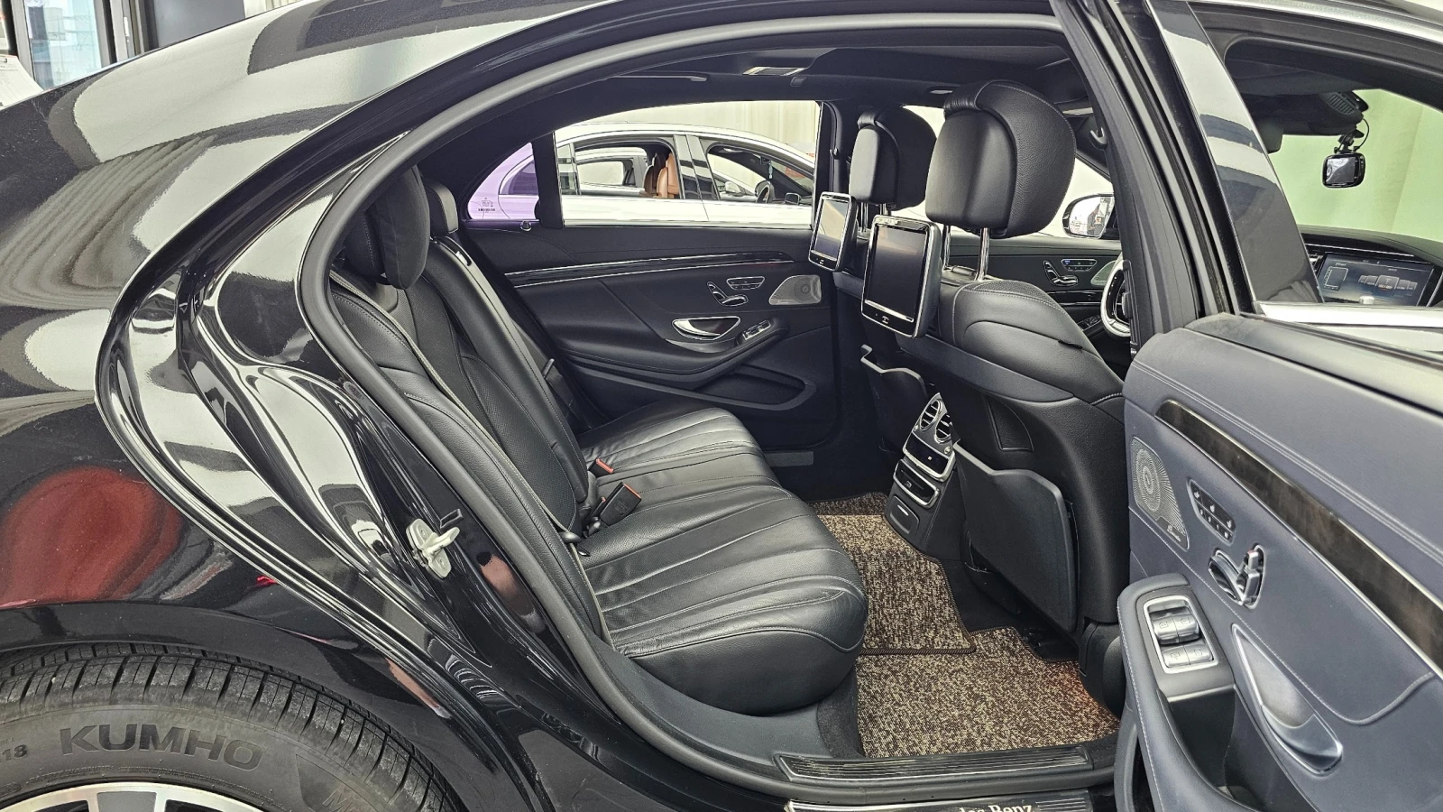 Mercedes-Benz S 350 | АВТОФИНАНСИРАНЕ | ФИКСИРАНА ЦЕНА ДО БЪЛГАРИЯ, снимка 13 - Автомобили и джипове - 55287418
