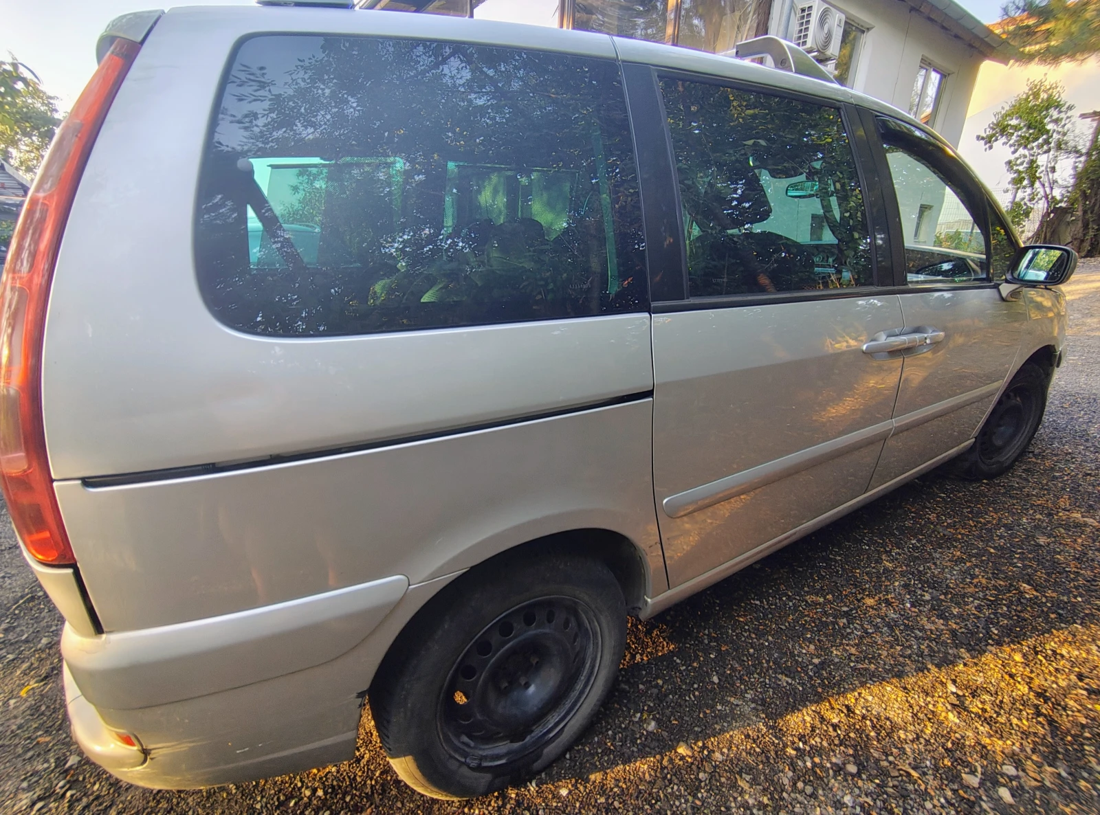 Citroen C8 2.0 HDI 136 к.с., снимка 4 - Автомобили и джипове - 55781122