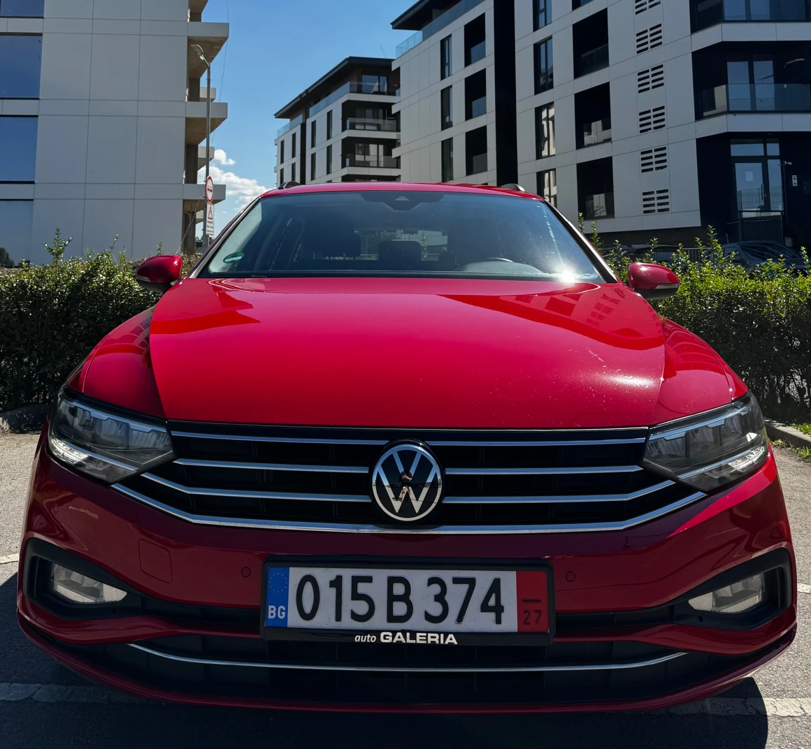 VW Passat 2.0TDI* Full Led* Масаж, снимка 4 - Автомобили и джипове - 56116242