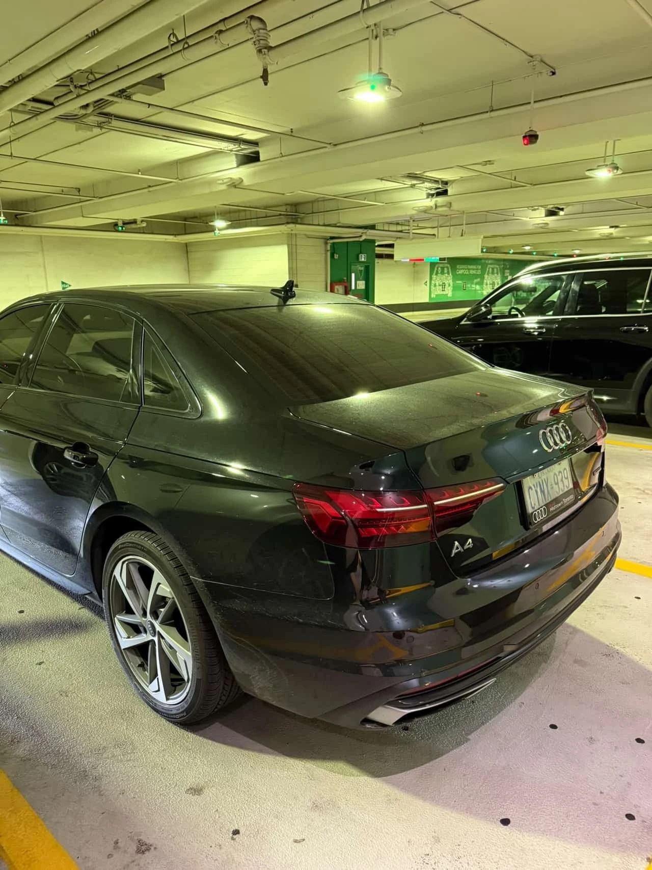 Audi A4 Komfort * CARFAX * ��� ������������ ������ | Mobile.bg � ����������� 2