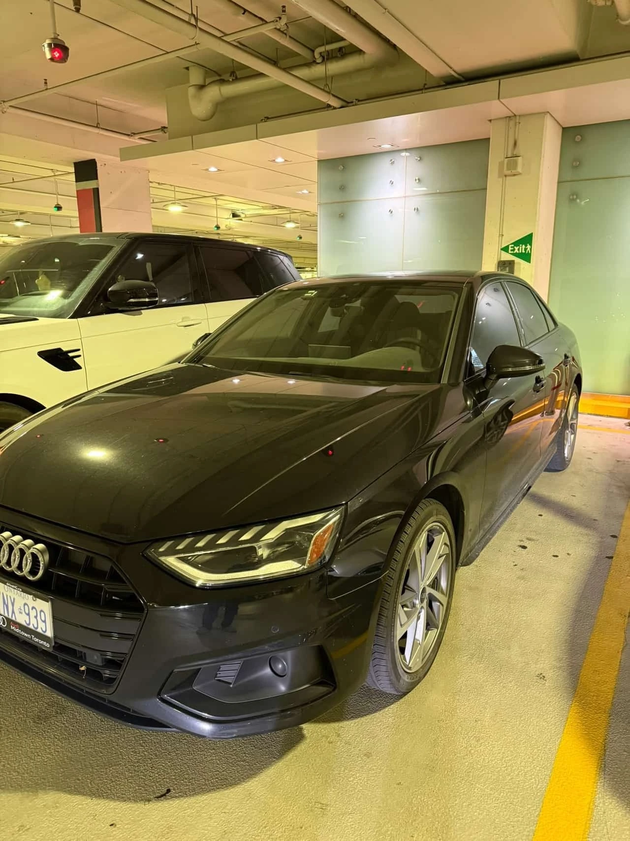 Audi A4 Komfort * CARFAX * БЕЗ ПЪРВОНАЧАЛНА ВНОСКА