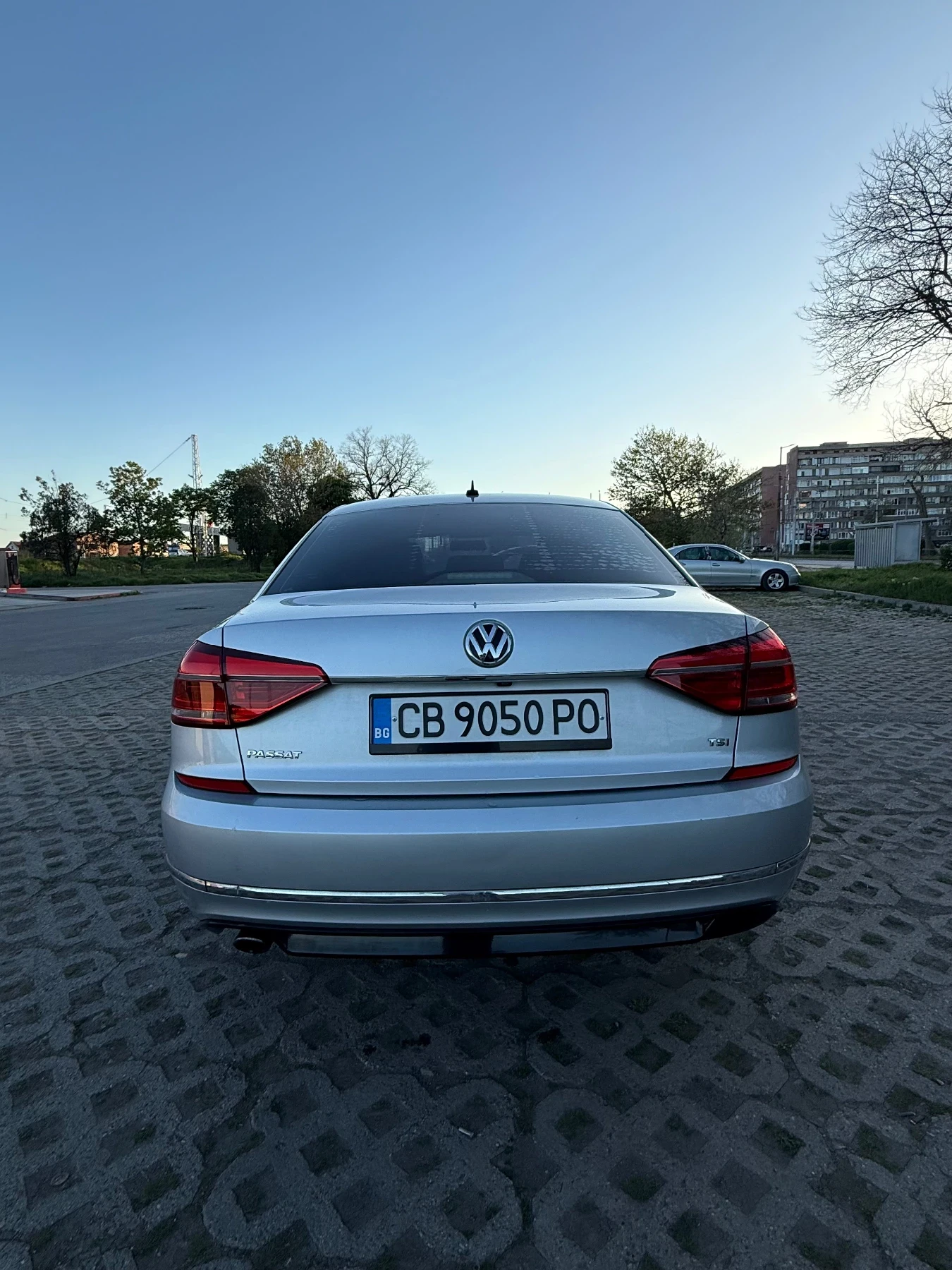 VW Passat R-Line, снимка 5 - Автомобили и джипове - 56723488