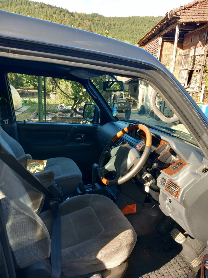 Mitsubishi Pajero, снимка 8 - Автомобили и джипове - 46933780