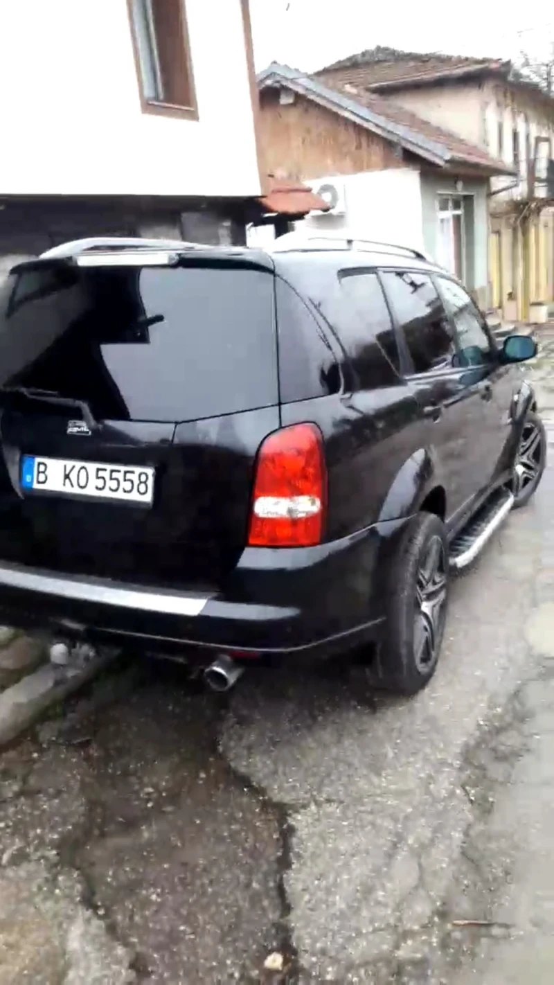 SsangYong Rexton, снимка 3 - Автомобили и джипове - 49144155