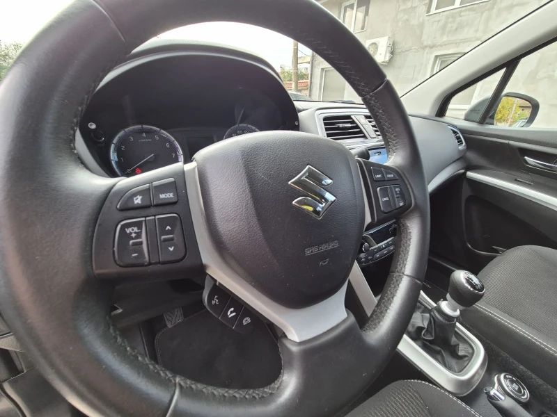 Suzuki SX4 S-Cross 1.4t 4WD FACE LIFT ШВЕЙЦАРИЯ , снимка 17 - Автомобили и джипове - 52042535
