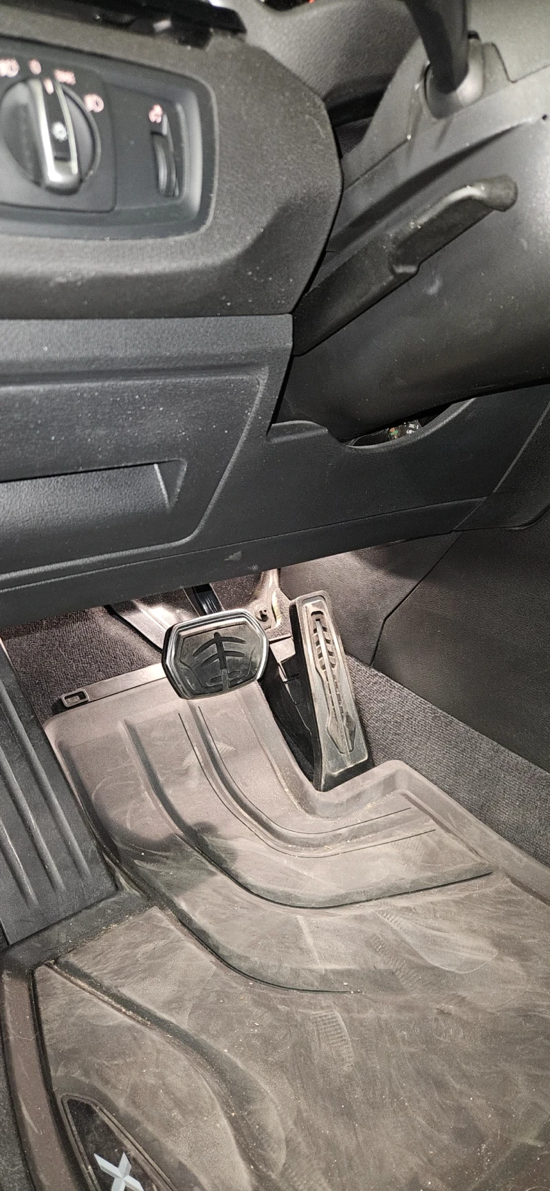 BMW X1 xDrive 2.0i, lci, снимка 15 - Автомобили и джипове - 53123168