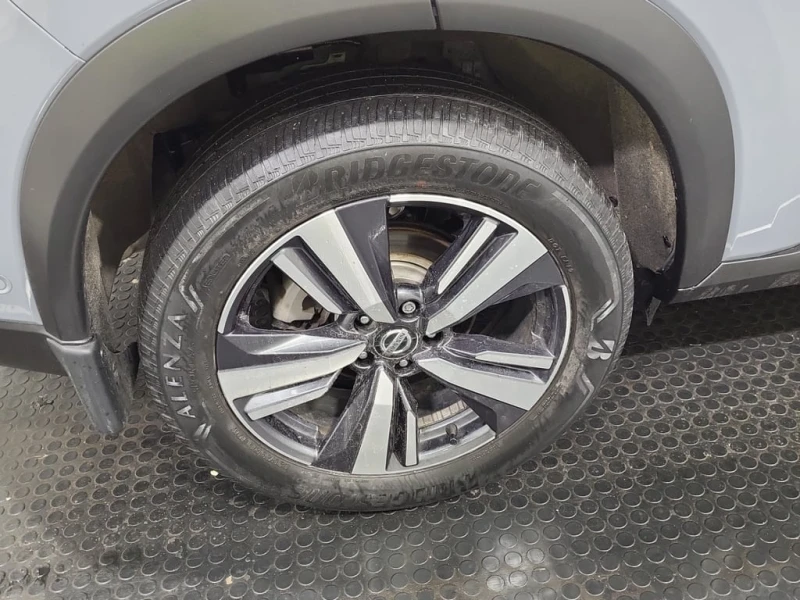 Nissan Rogue * Platinum/PANO/LED/CARFAX * , снимка 7 - Автомобили и джипове - 53234704