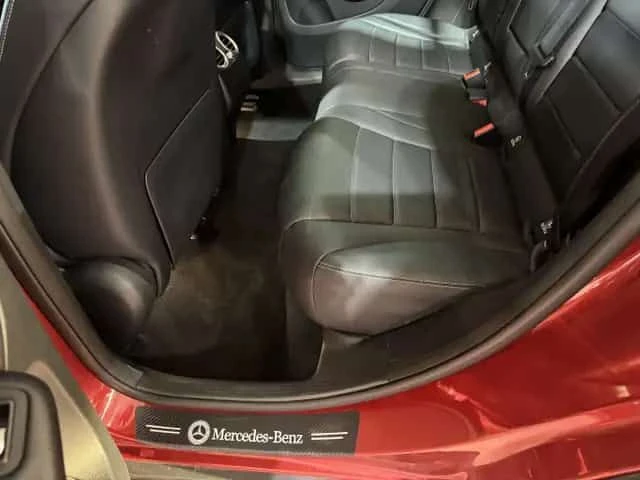 Mercedes-Benz GLC 300 E * ПОГРЕВИ * ПАНО * KEYLESS * CARFAX, снимка 15 - Автомобили и джипове - 54416466