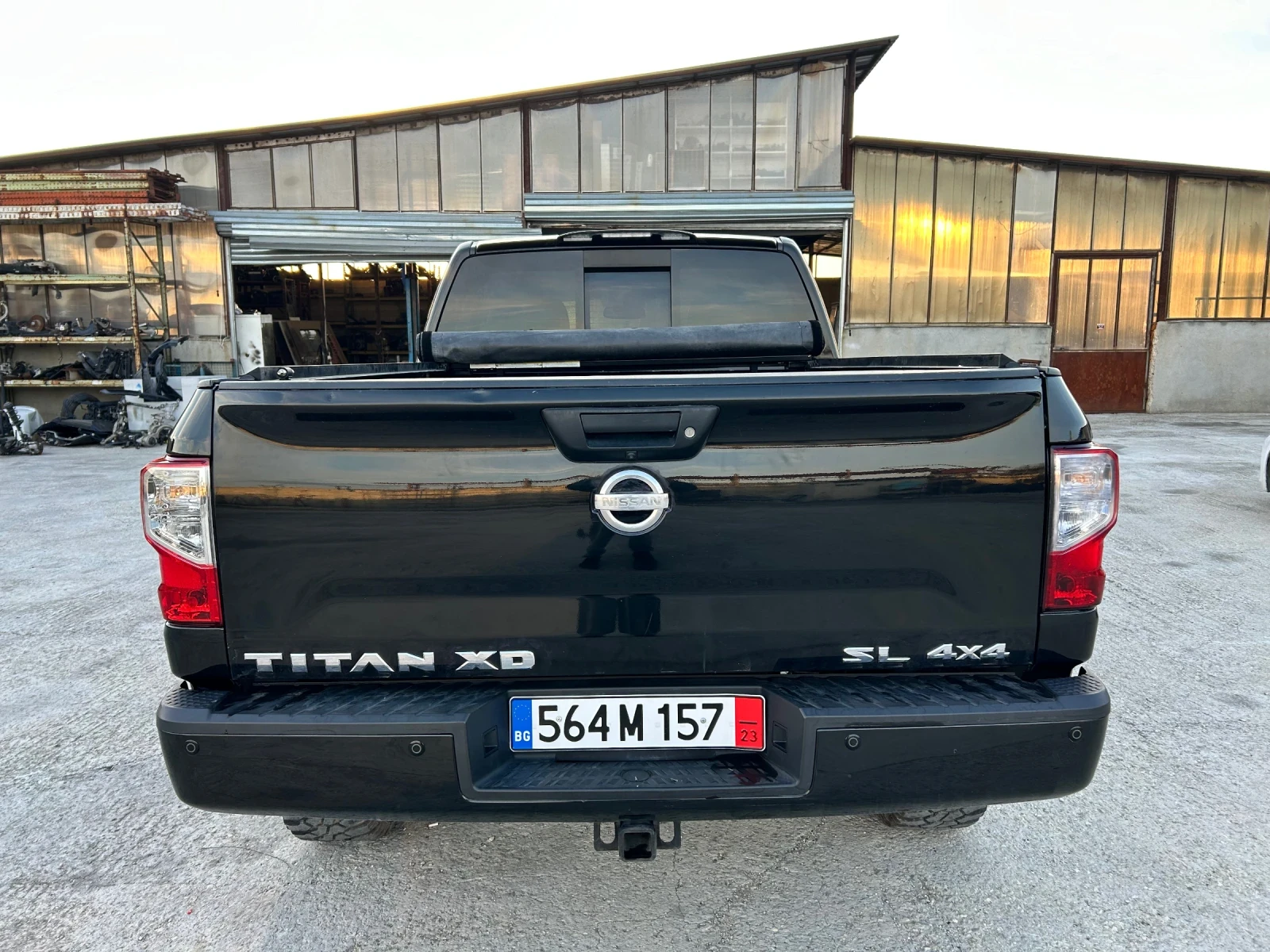 Nissan Titan king  - изображение 8