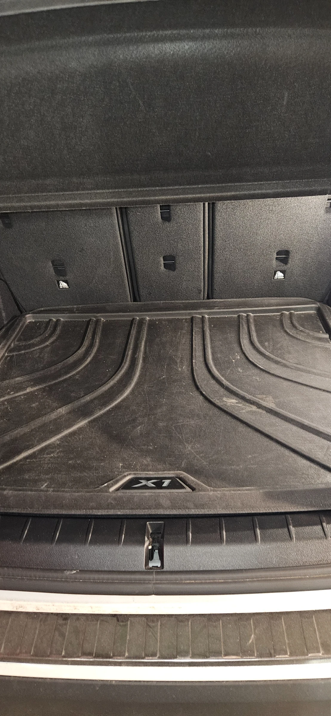 BMW X1 xDrive 20i, LCI, снимка 16 - Автомобили и джипове - 53123168