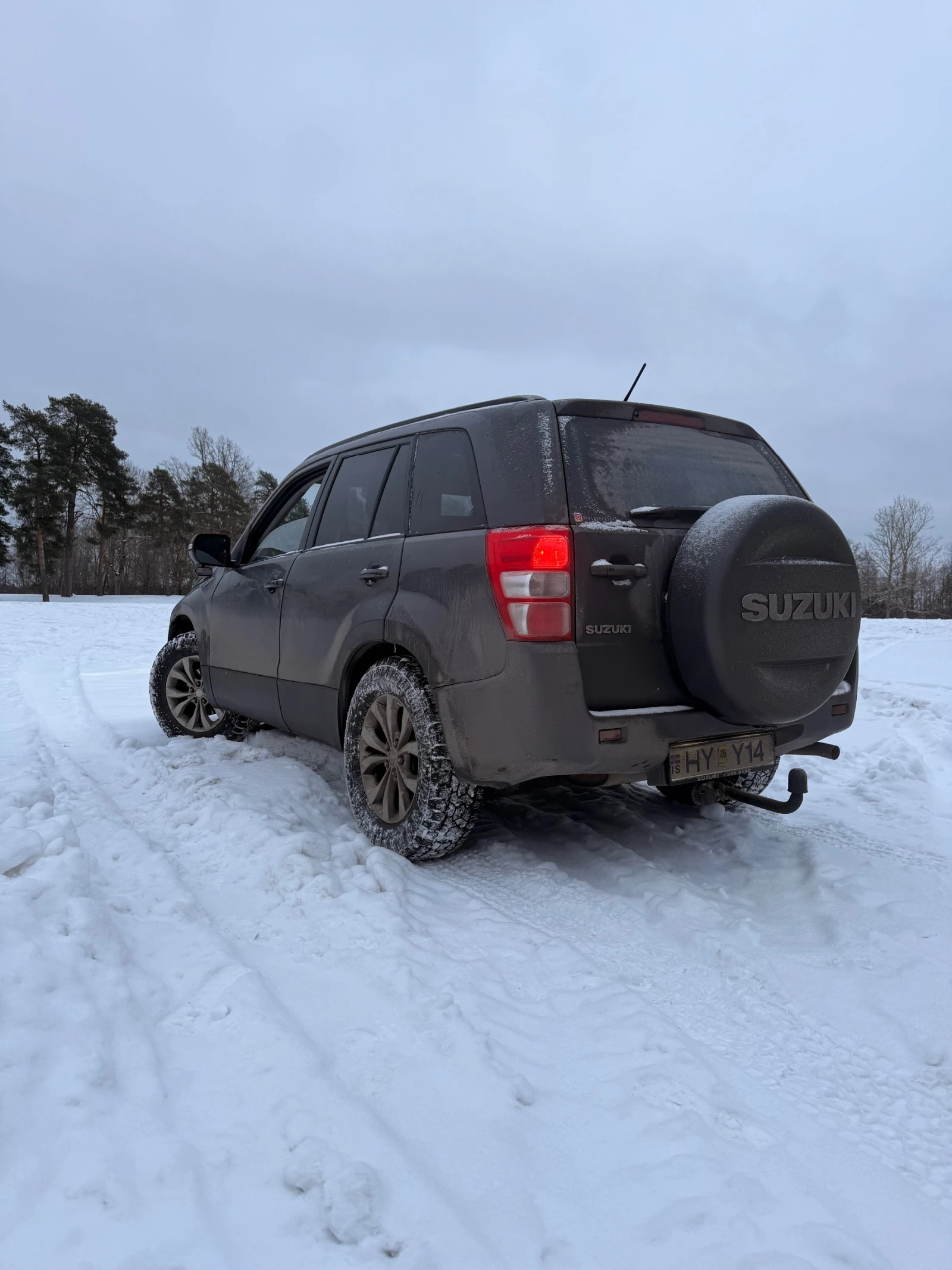 Suzuki Grand vitara 2.4 Внос Исландия!* 4×4 Facelift* Рядък модел, снимка 8 - Автомобили и джипове - 53741183