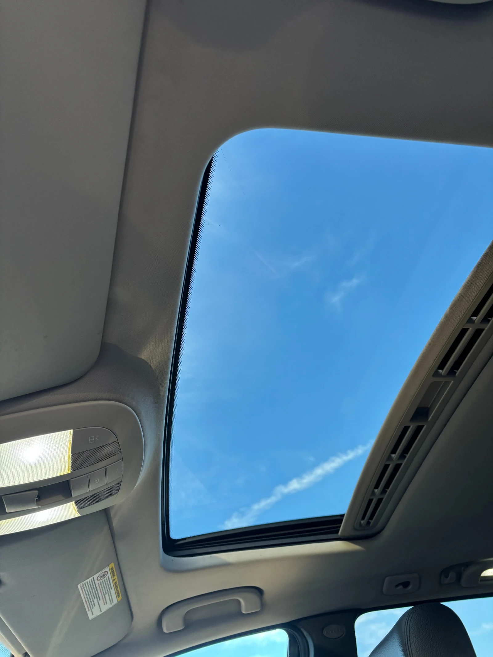 Mercedes-Benz ML 320  ОБСЛУЖЕН - Android Auto CarPlay * Airmatik * TOP , снимка 13 - Автомобили и джипове - 53649432