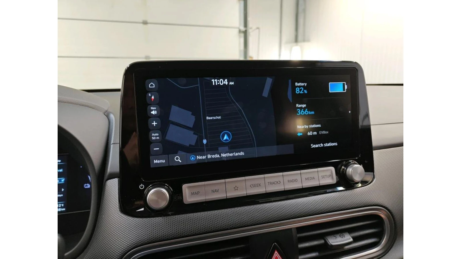 Hyundai Kona  64 kWh Comfort , снимка 8 - Автомобили и джипове - 53987251