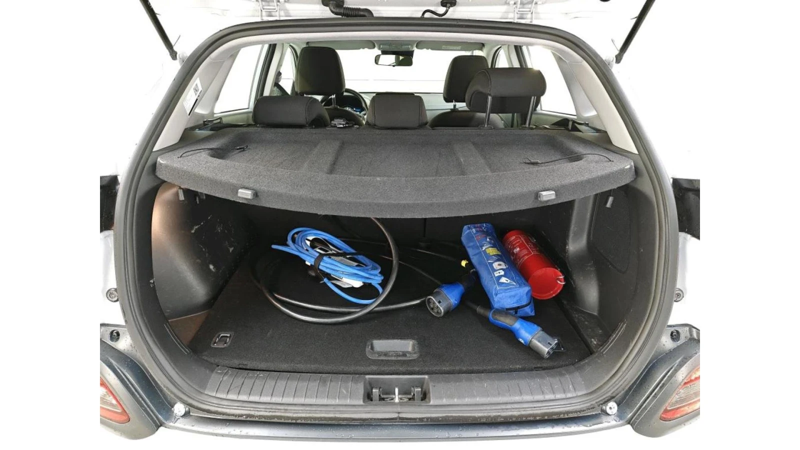 Hyundai Kona  64 kWh Comfort , снимка 14 - Автомобили и джипове - 53987251