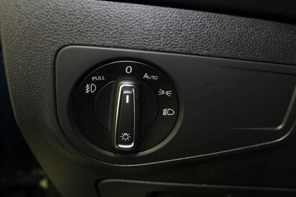 VW Tiguan Comfortline* 4Motion* АвтоКредит* (ЦЕНА ДО БГ), снимка 7 - Автомобили и джипове - 54137888