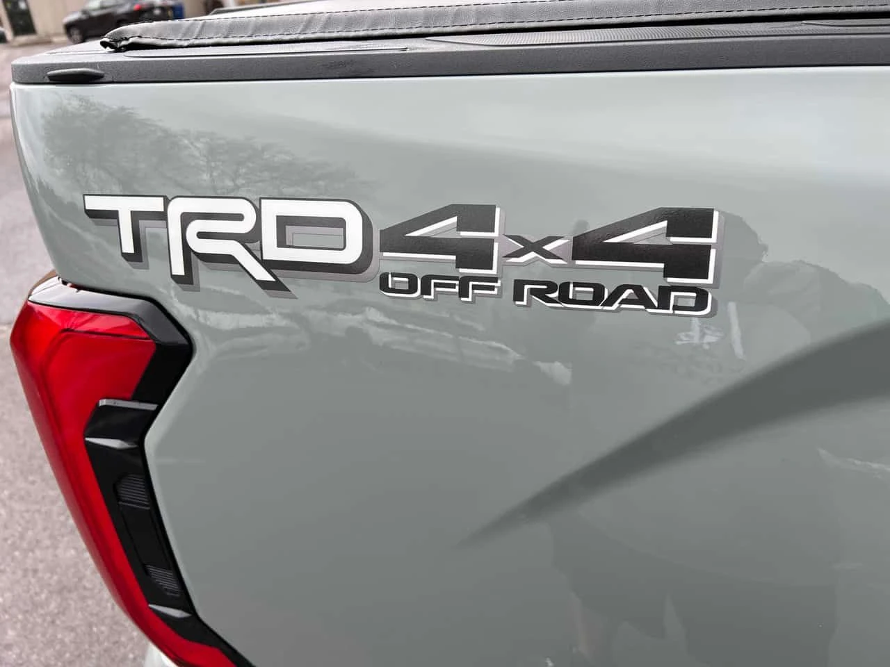 Toyota Tundra * SR5* 2 КЛЮЧА* ПОДГРЕВ* KEYLESS* PANO* , снимка 17 - Автомобили и джипове - 54420485