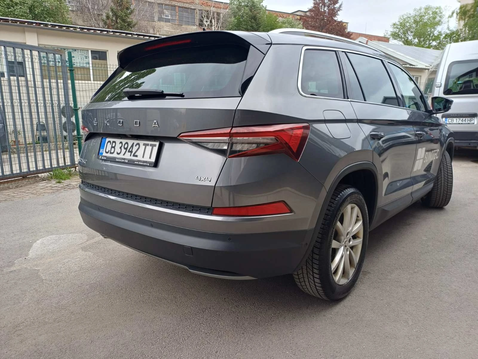 Skoda Kodiaq 2.0 TSI, снимка 5 - Автомобили и джипове - 54456925