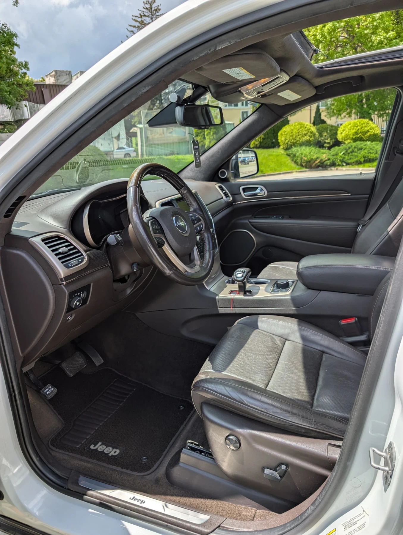 Jeep Grand cherokee 5.7 summit , снимка 10 - Автомобили и джипове - 54574398