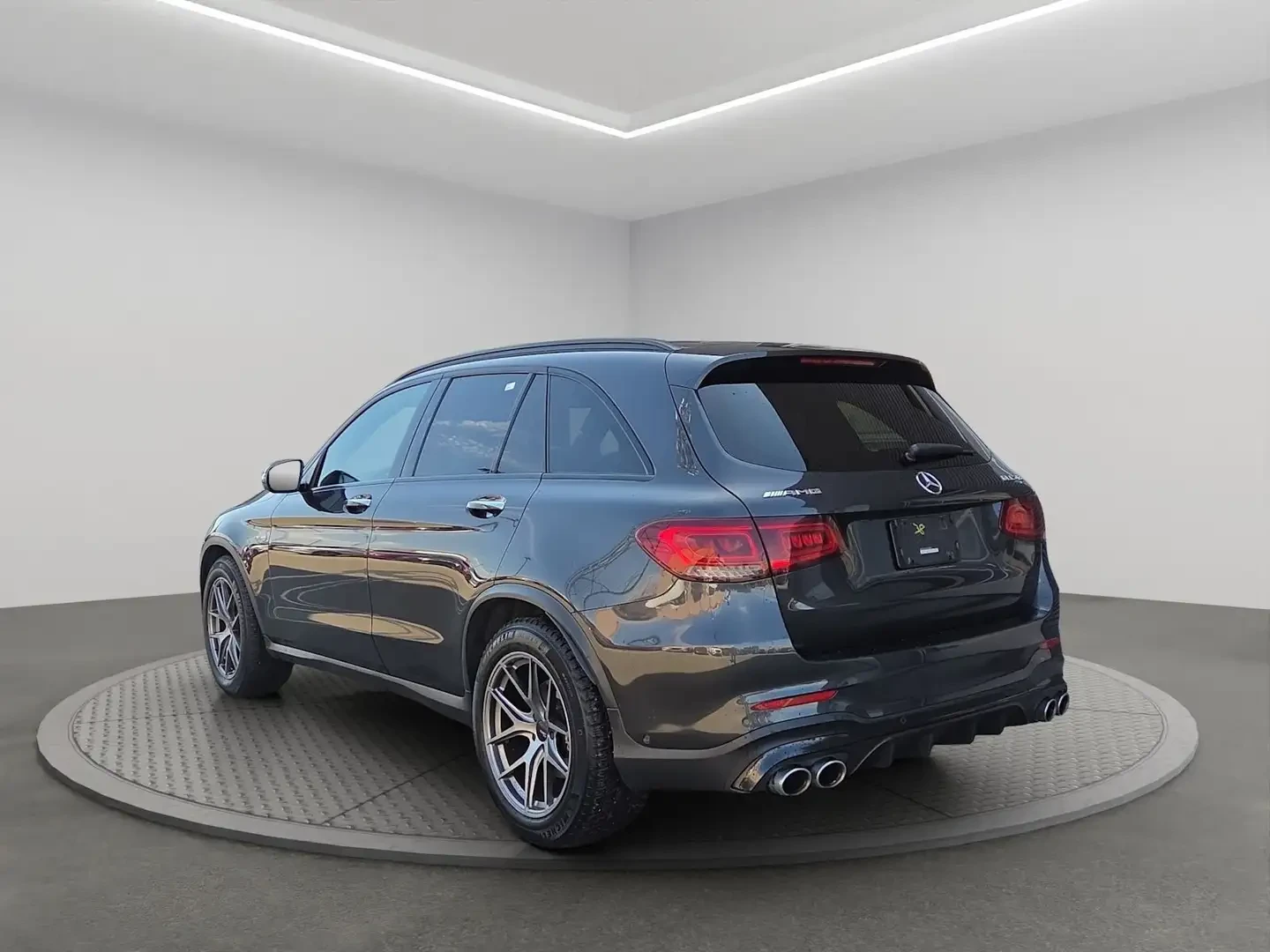 Mercedes-Benz GLC 43 AMG BURMESTER* ДИГИТАЛНО* ТАБЛО* 360КАМЕРА* ПАНОРАМА* , снимка 2 - Автомобили и джипове - 54833312