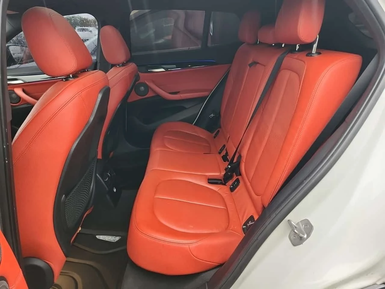 BMW X2  | Xdrive28i | RED INT | MEMORY | PANO , снимка 12 - Автомобили и джипове - 55093425