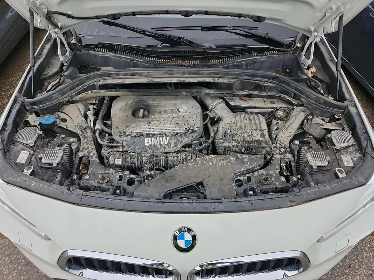 BMW X2  | Xdrive28i | RED INT | MEMORY | PANO , снимка 15 - Автомобили и джипове - 55093425