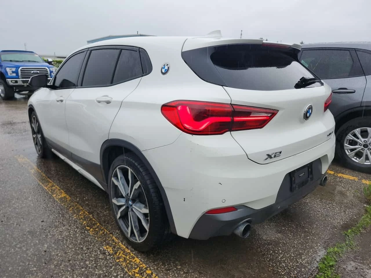 BMW X2  | Xdrive28i | RED INT | MEMORY | PANO , снимка 4 - Автомобили и джипове - 55093425