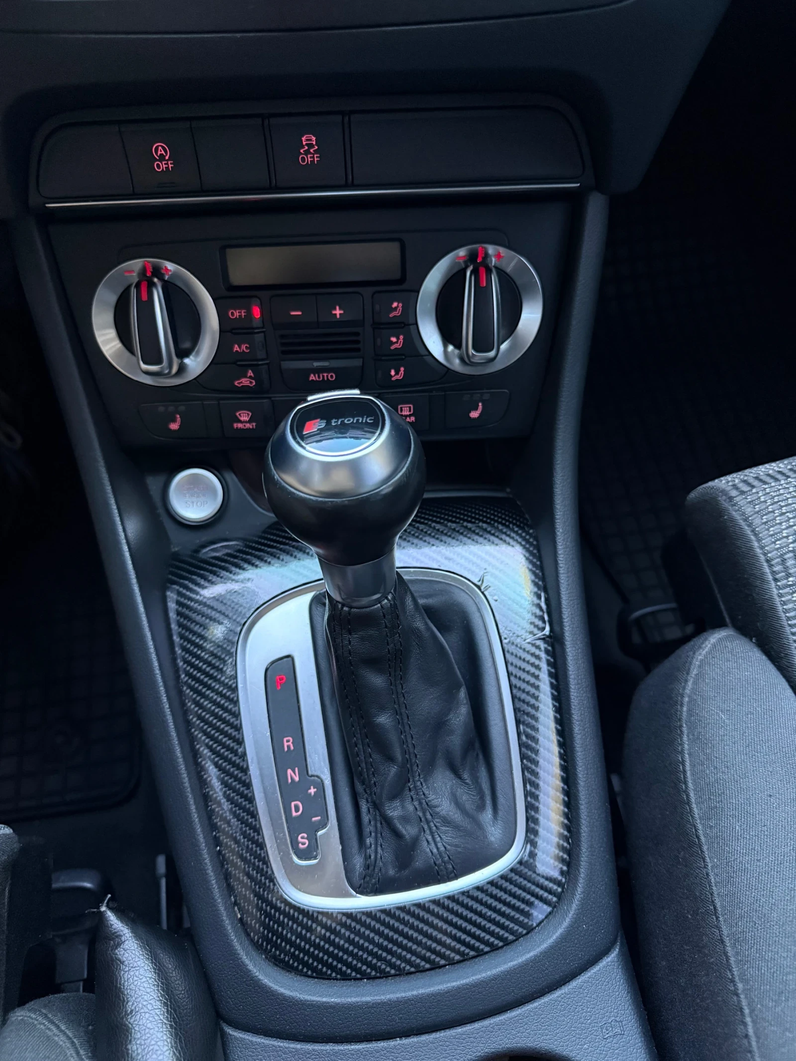 Audi Q3, снимка 10 - Автомобили и джипове - 56074196
