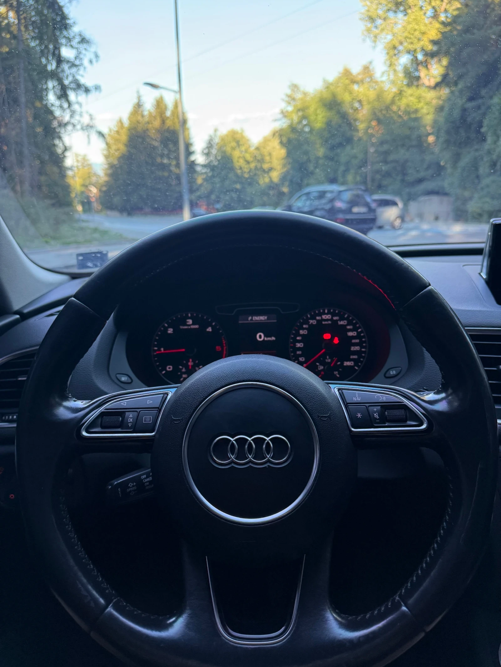 Audi Q3, снимка 11 - Автомобили и джипове - 56074196