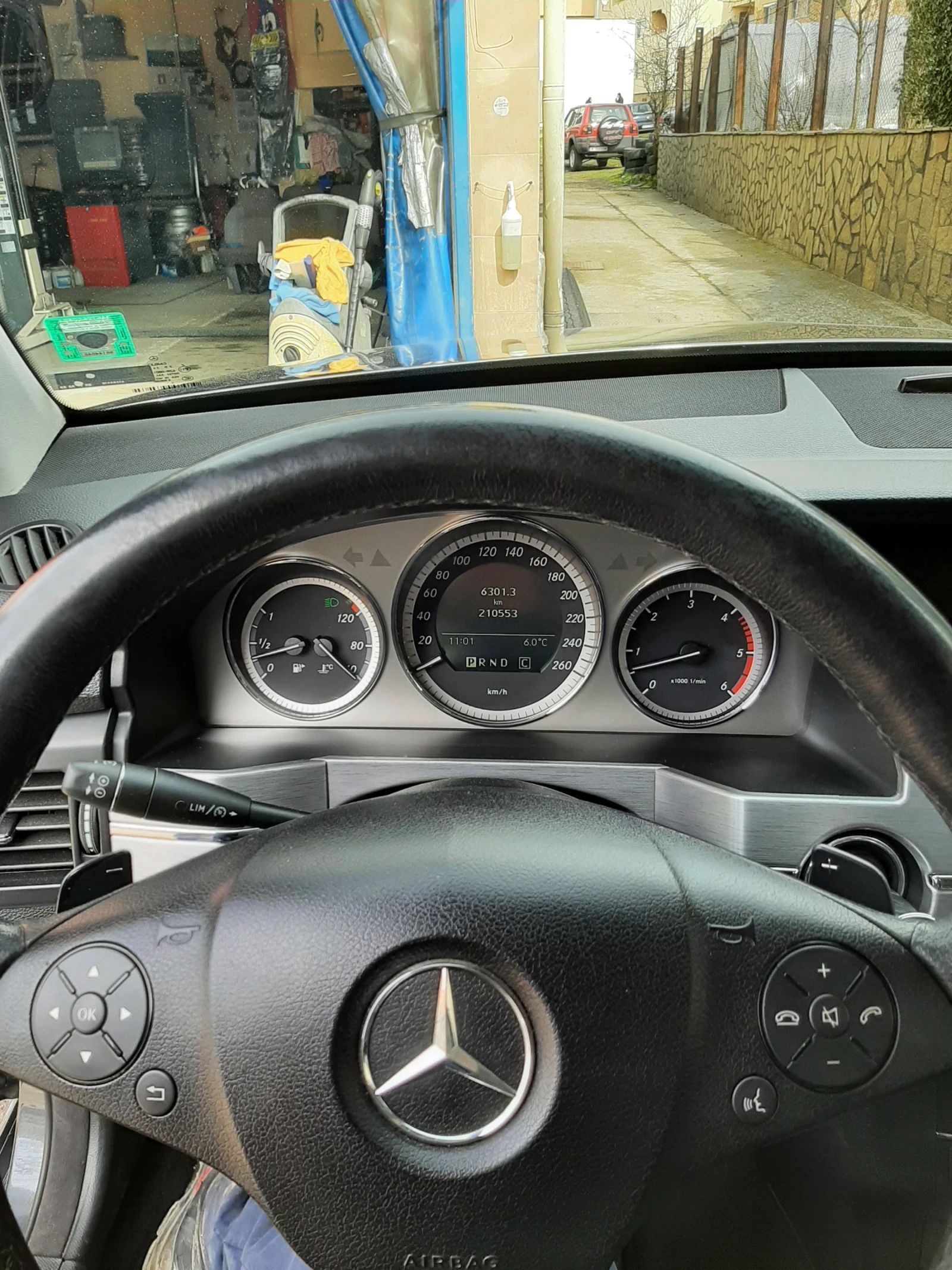 Mercedes-Benz GLK, снимка 7 - Автомобили и джипове - 56368801